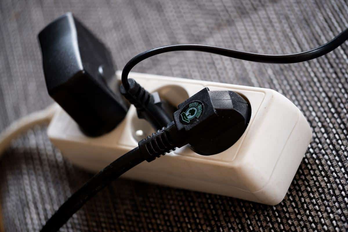 Ar turėtumėte per naktį viską atjungti nuo elektros tinklo: 7