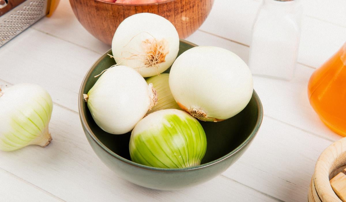 White Onion / freepik.com