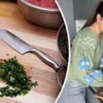 Bakterijos ir kvapas išnyks akimirksniu: kaip tinkamai išvalyti medinę virtuvės